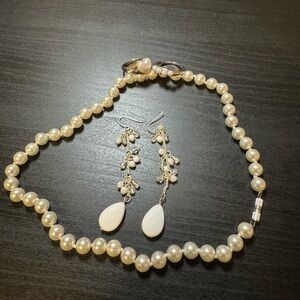 Elegant Pearl Jewelry Set